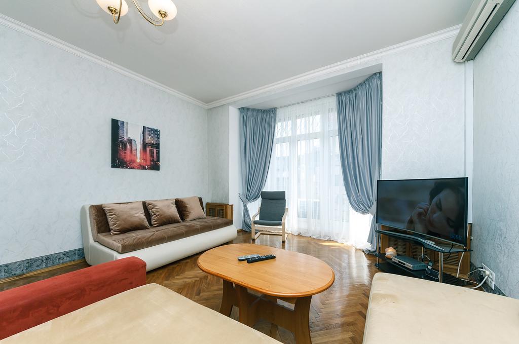 קייב Apartment Arena City מראה חיצוני תמונה